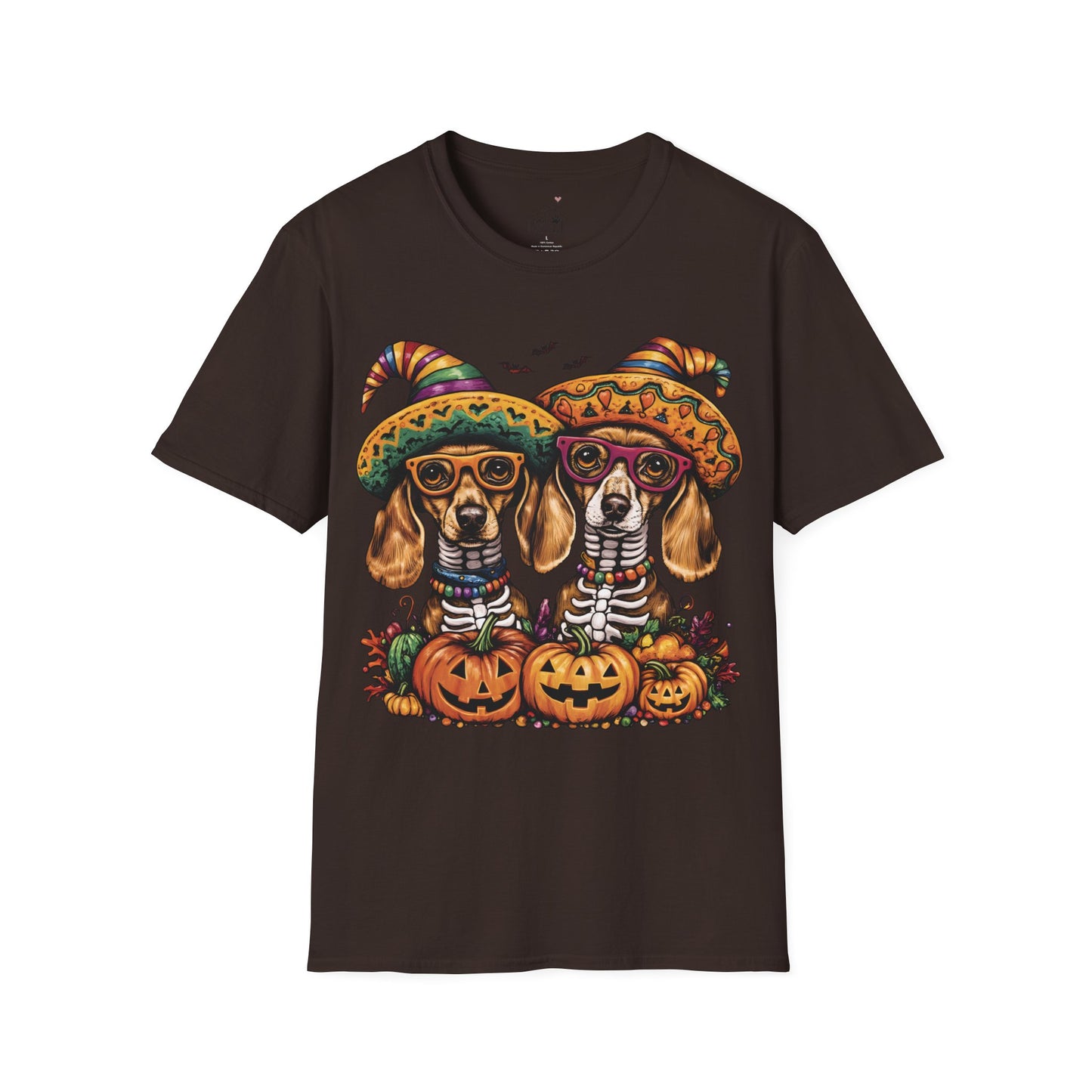"Viva los Doxies!" Tan Smooth-Haired Dachshund Halloween Unisex Softstyle T-Shirt
