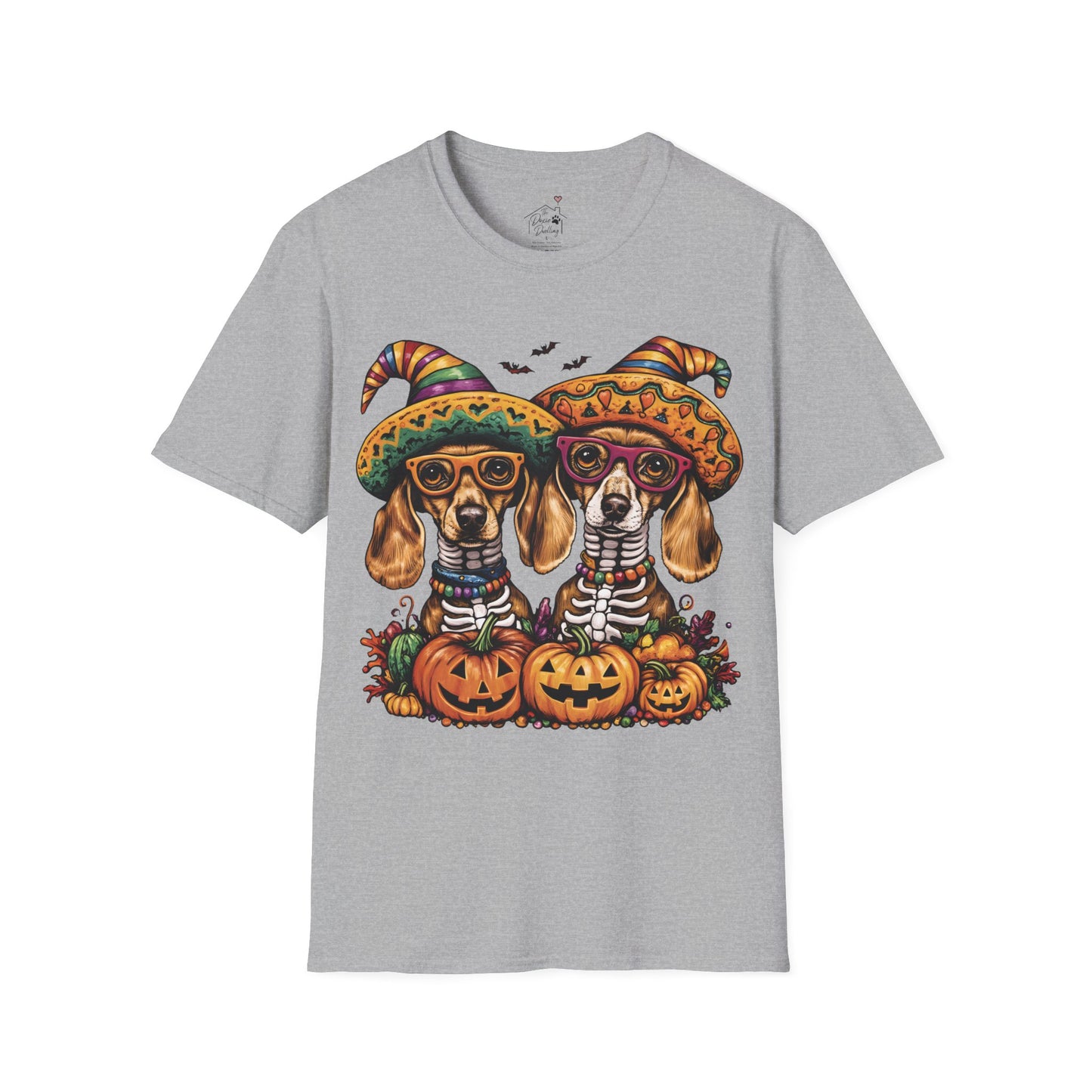 "Viva los Doxies!" Tan Smooth-Haired Dachshund Halloween Unisex Softstyle T-Shirt