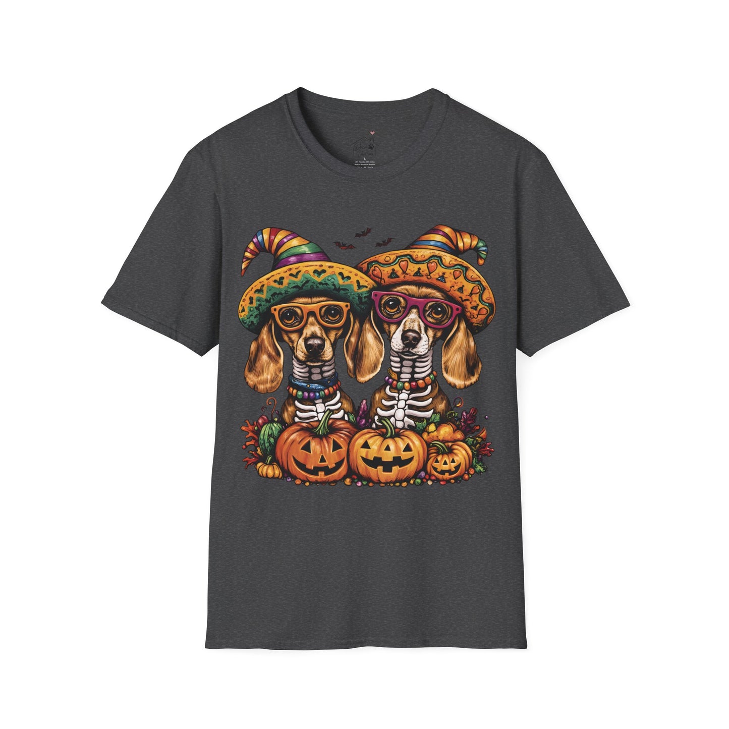 "Viva los Doxies!" Tan Smooth-Haired Dachshund Halloween Unisex Softstyle T-Shirt