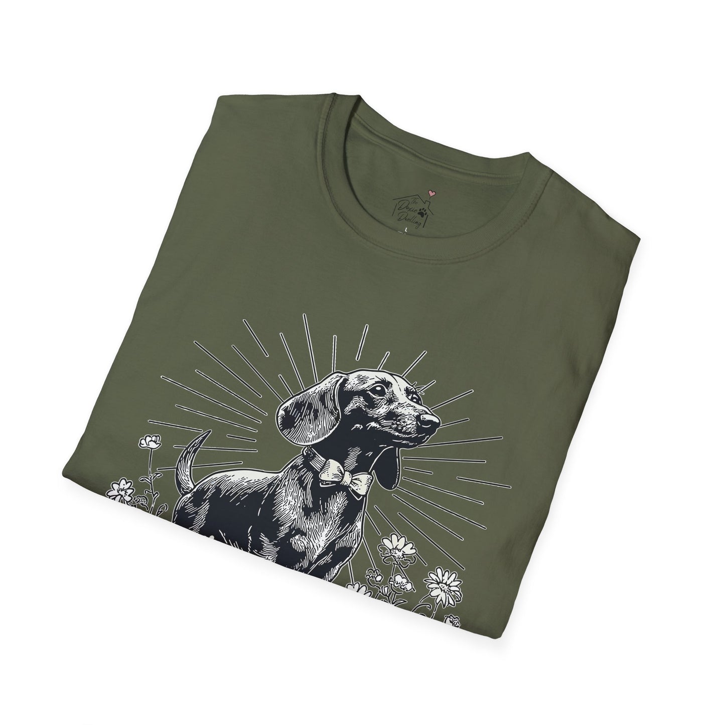 "Circa" Smooth-Haired Dachshund Unisex Softstyle T-Shirt