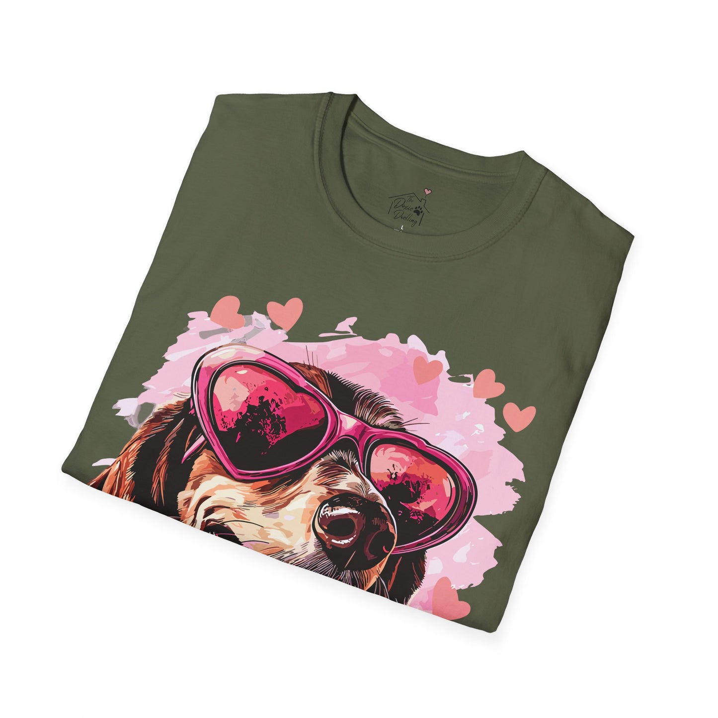 "Tanned Hearts" Tan Smooth-Haired Dachshund Unisex Softstyle T-Shirt