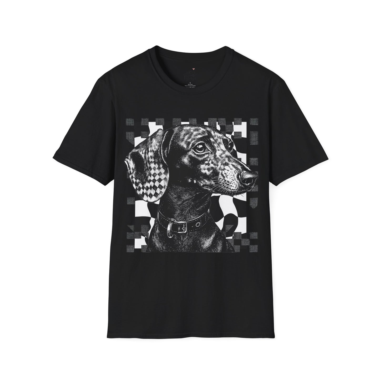 "Smooth Checked" Black & Tan Smooth-Haired Dachshund Unisex Softstyle T-Shirt