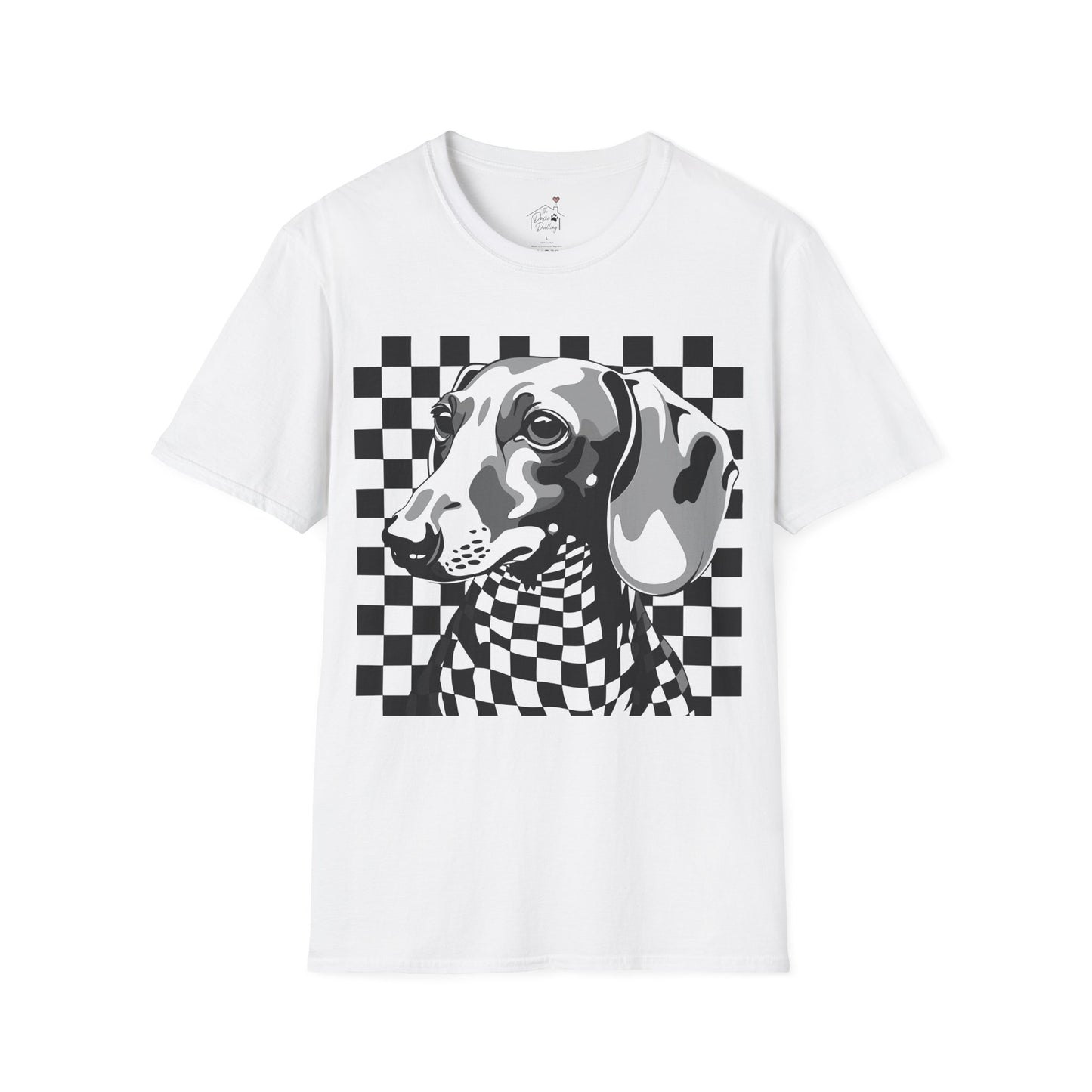 "Check, Please!" Tan Smooth-Haired Dachshund Unisex Softstyle T-Shirt