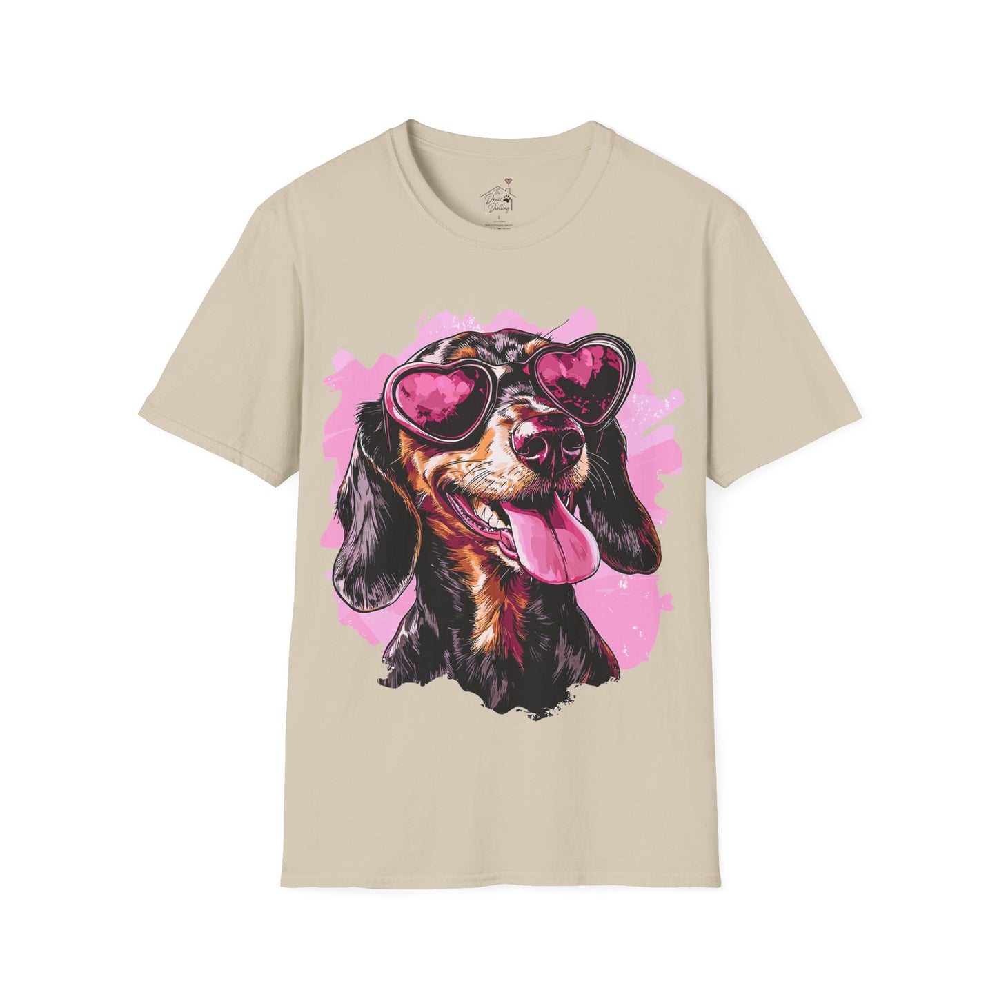 "Heart Eyes" Black & Tan Smooth-Haired Dachshund Unisex Softstyle T-Shirt