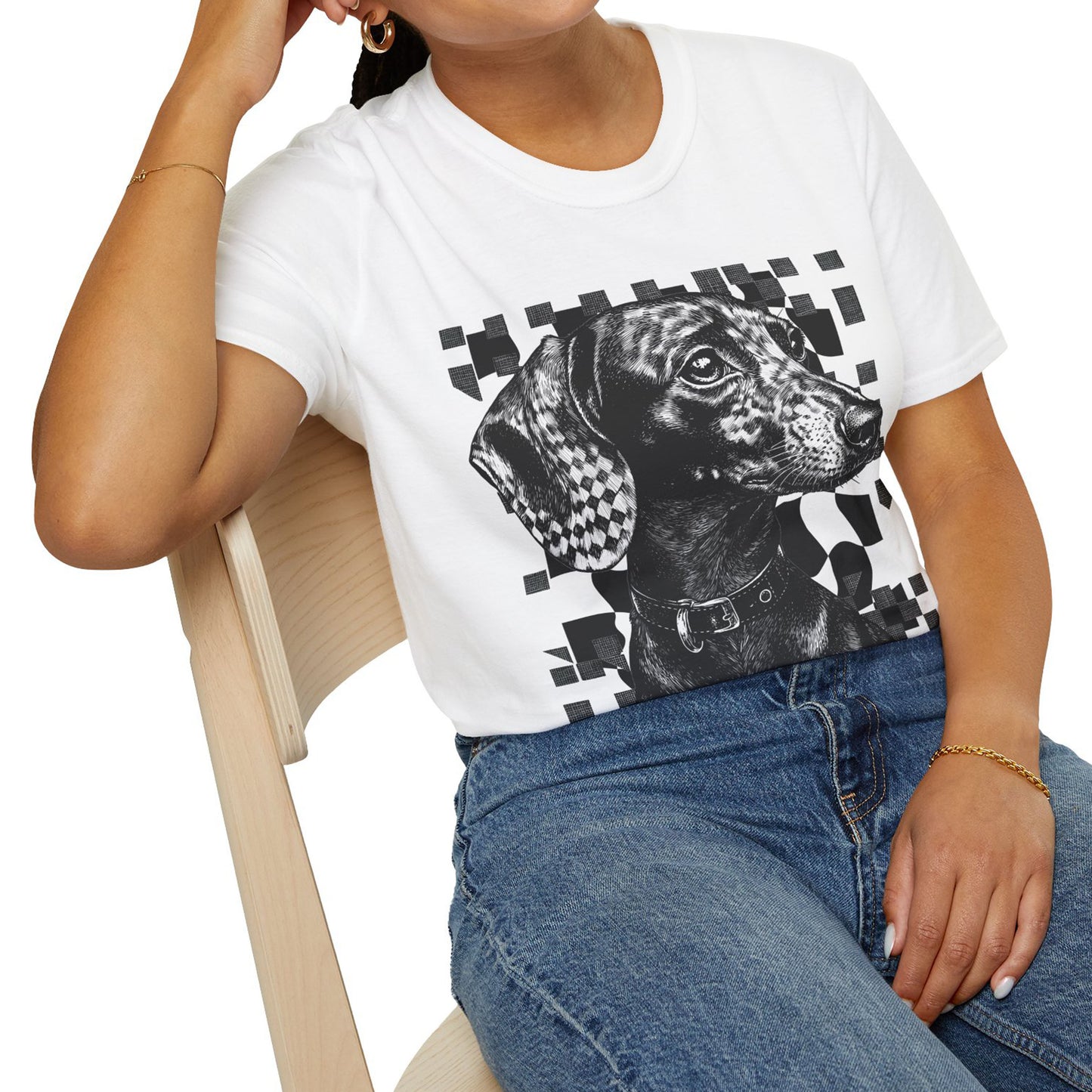 "Smooth Checked" Black & Tan Smooth-Haired Dachshund Unisex Softstyle T-Shirt