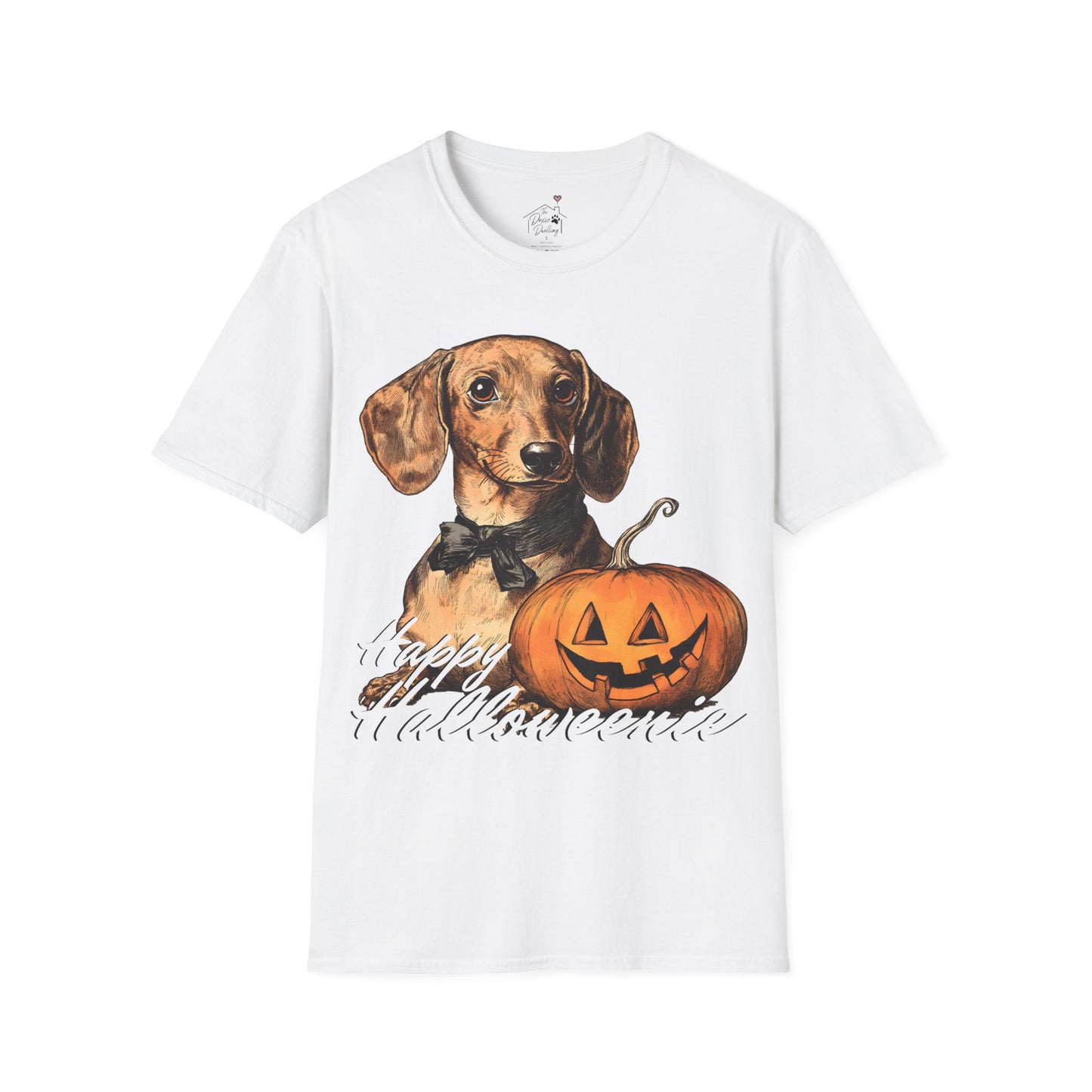 "Bowtie" Tan Smooth-Haired Dachshund Halloween Unisex Softstyle T-Shirt