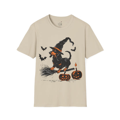 "Hocus Pocus" Black and Tan Smooth-Haired Dachshund Halloween Unisex Softstyle T-Shirt