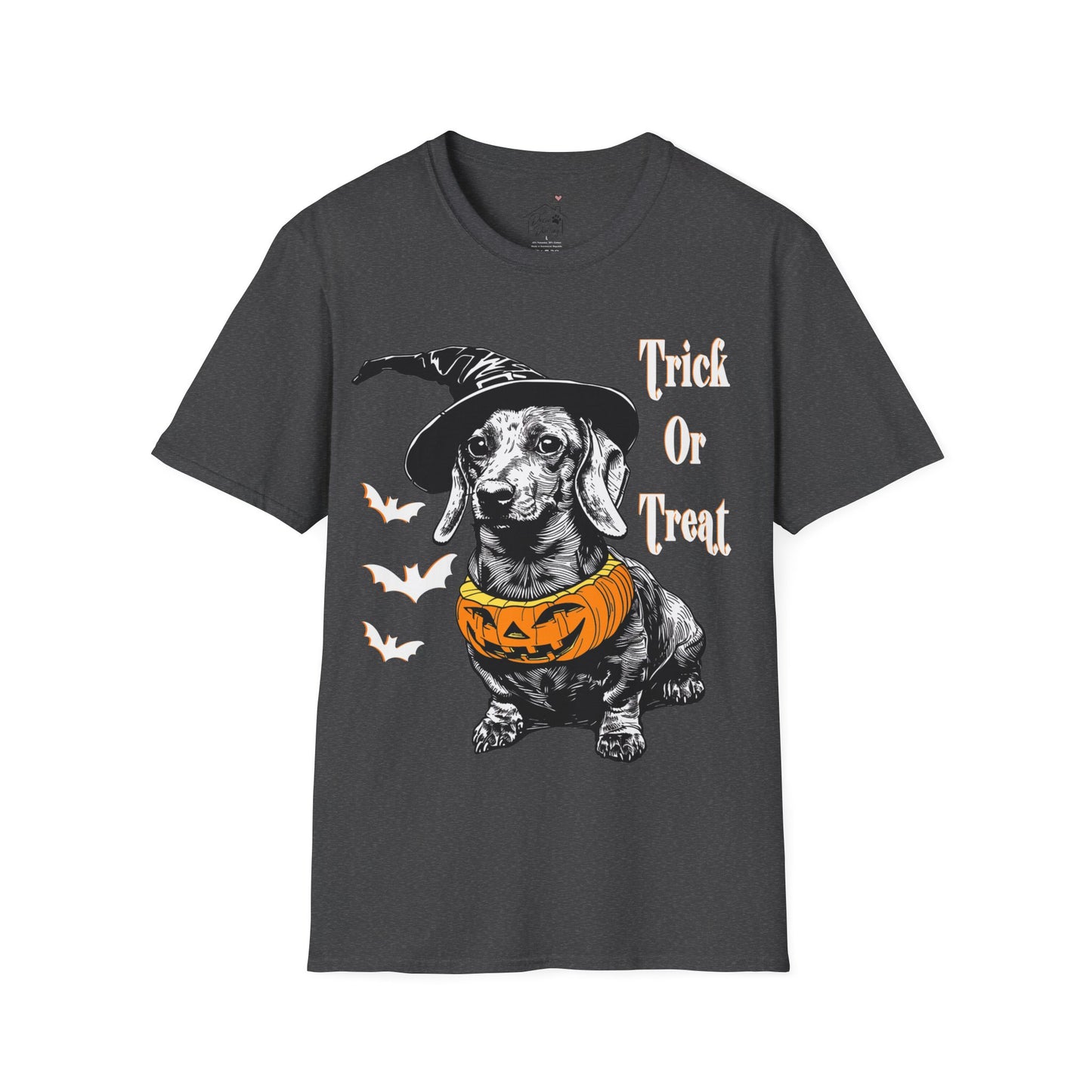 "Trick Or Treat" Smooth-Haired Dachshund Halloween Unisex Softstyle T-Shirt