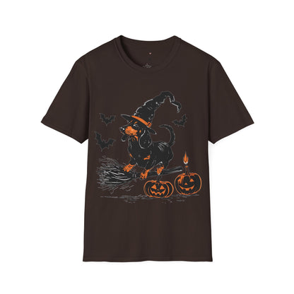 "Hocus Pocus" Black and Tan Smooth-Haired Dachshund Halloween Unisex Softstyle T-Shirt