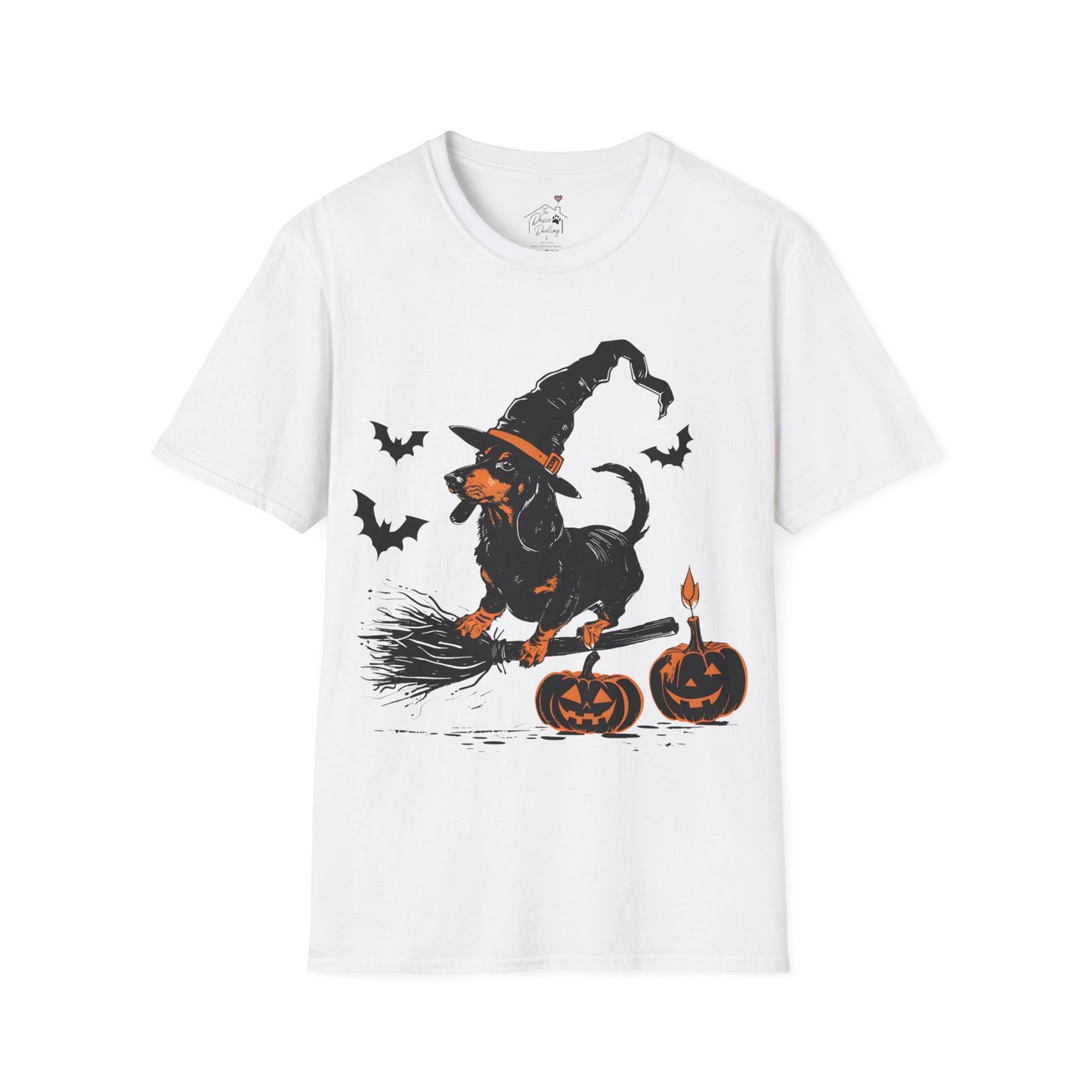 "Hocus Pocus" Black and Tan Smooth-Haired Dachshund Halloween Unisex Softstyle T-Shirt