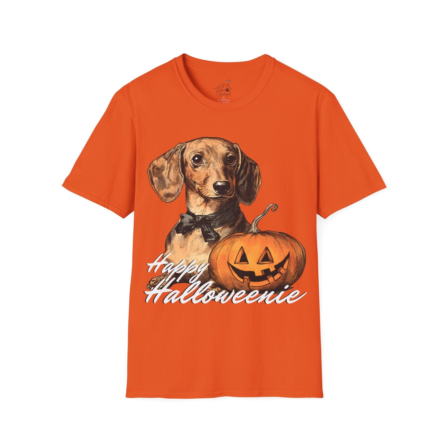 "Bowtie" Tan Smooth-Haired Dachshund Halloween Unisex Softstyle T-Shirt