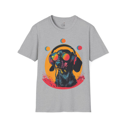 "Groove On" Black & Tan Smooth-Haired Dachshund Unisex Softstyle T-Shirt