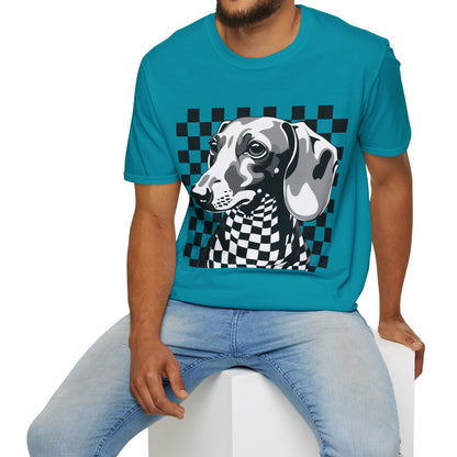 "Check, Please!" Tan Smooth-Haired Dachshund Unisex Softstyle T-Shirt