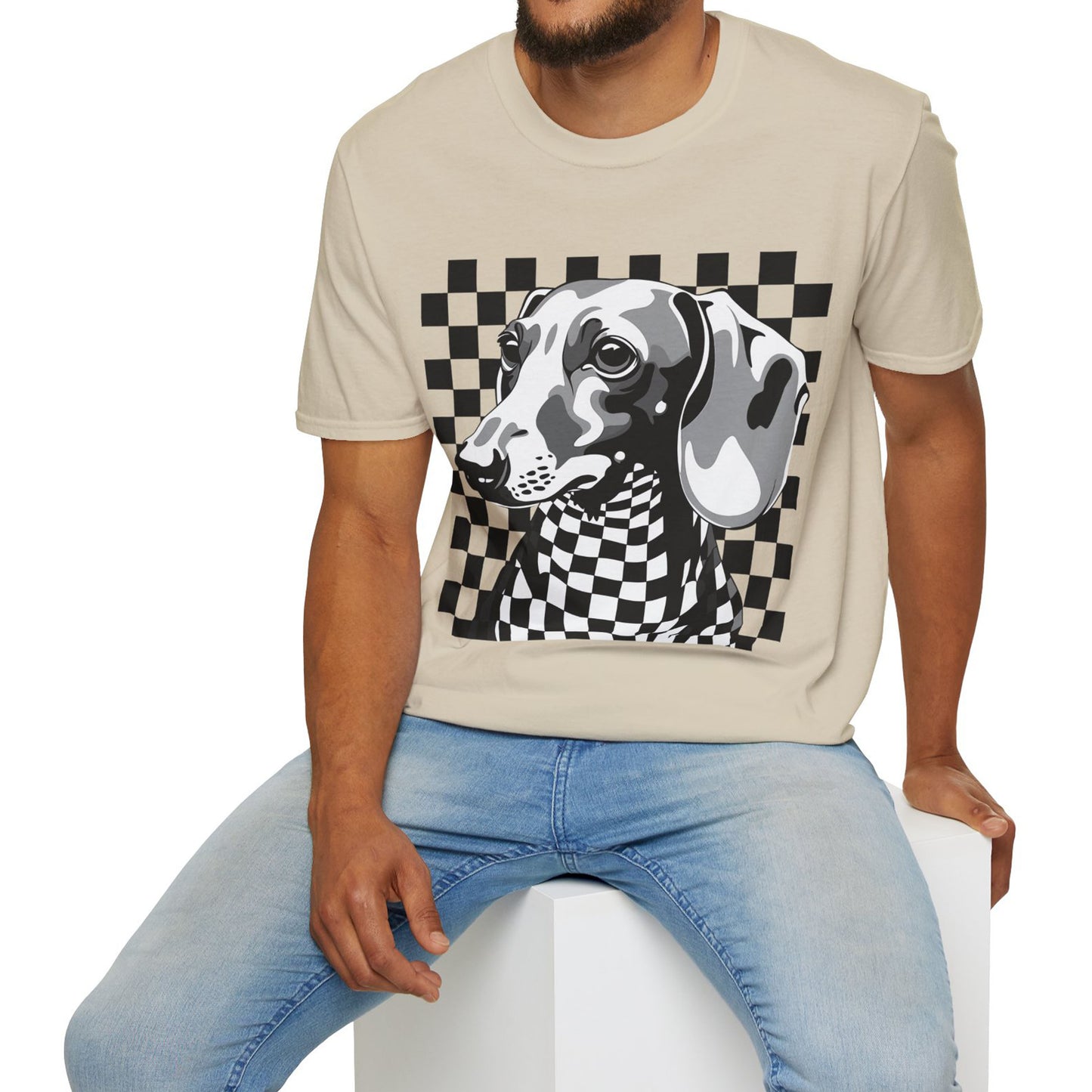"Check, Please!" Tan Smooth-Haired Dachshund Unisex Softstyle T-Shirt