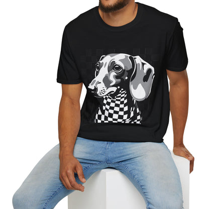 "Check, Please!" Tan Smooth-Haired Dachshund Unisex Softstyle T-Shirt