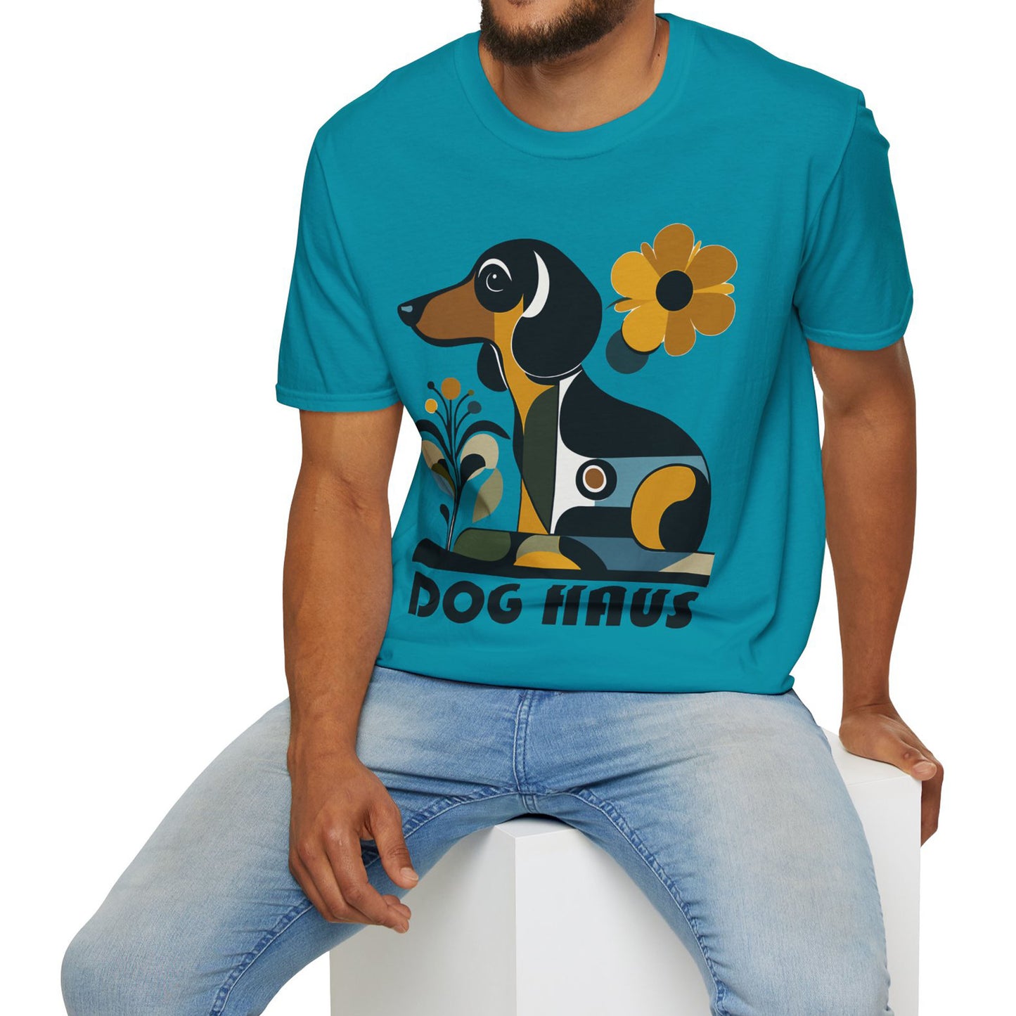 "Smooth Haus" Smooth-Haired Dachshund Unisex Softstyle T-Shirt