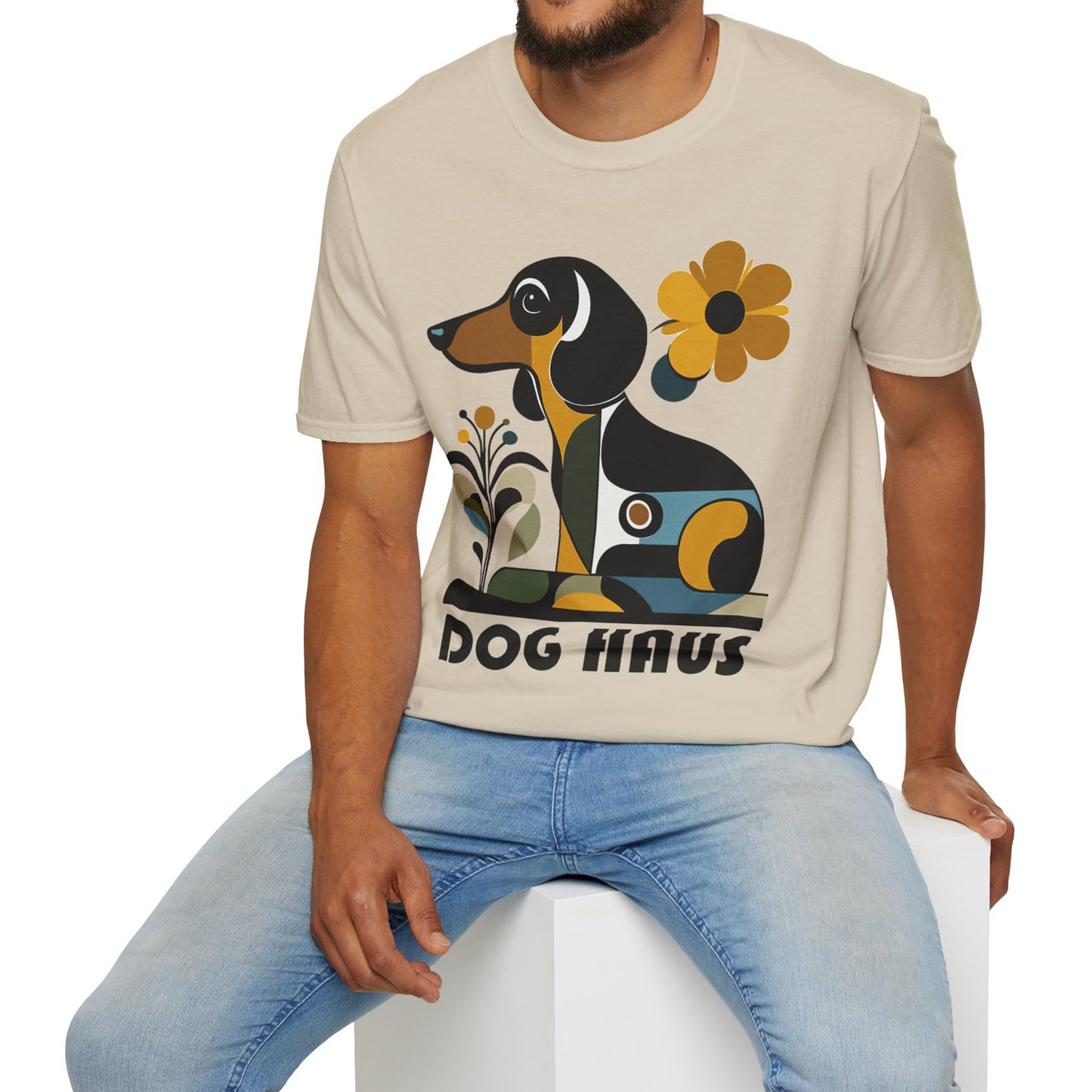 "Smooth Haus" Smooth-Haired Dachshund Unisex Softstyle T-Shirt
