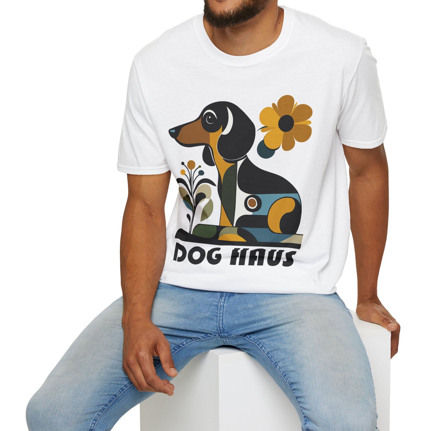 "Smooth Haus" Smooth-Haired Dachshund Unisex Softstyle T-Shirt