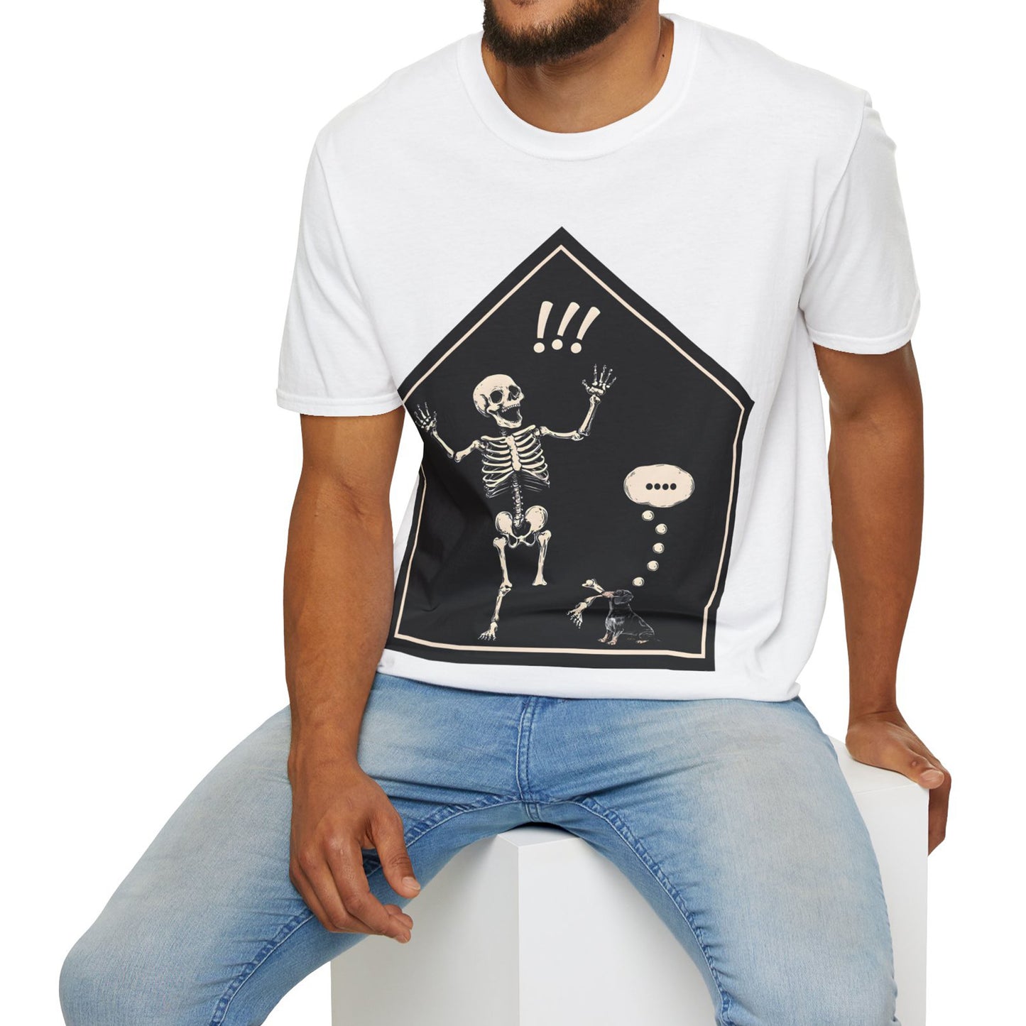 "Aughh!" Smooth-Haired Dachshund Halloween Unisex Softstyle T-Shirt