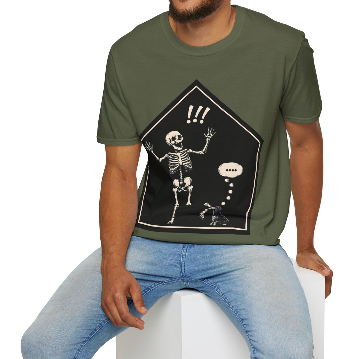 "Aughh!" Smooth-Haired Dachshund Halloween Unisex Softstyle T-Shirt
