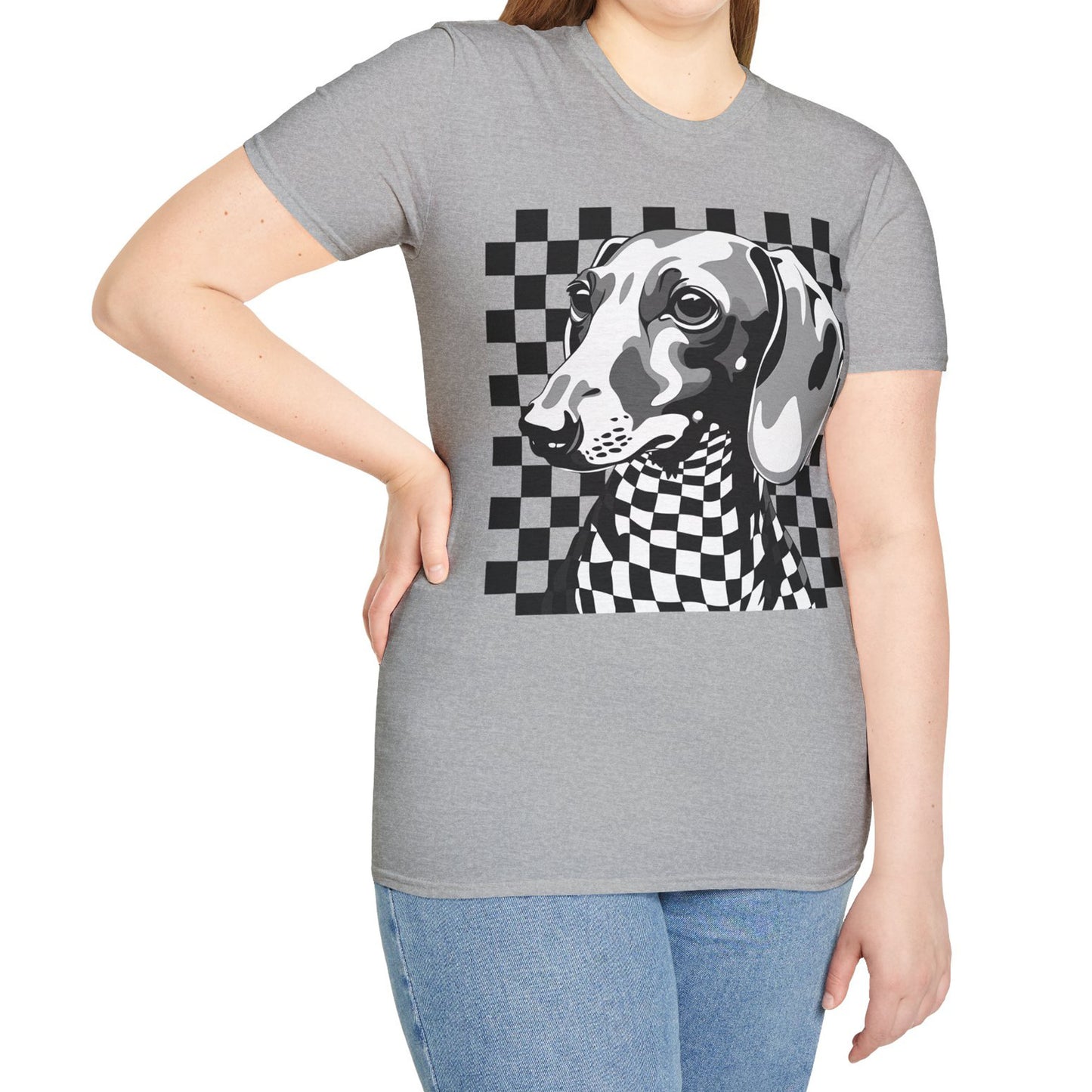 "Check, Please!" Tan Smooth-Haired Dachshund Unisex Softstyle T-Shirt
