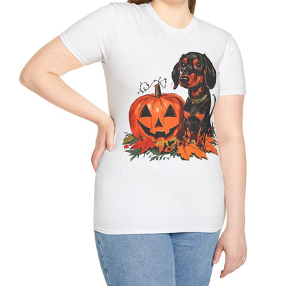 "Season's Greetings" Black and Tan Smooth-Haired Dachshund Halloween Unisex Softstyle T-Shirt