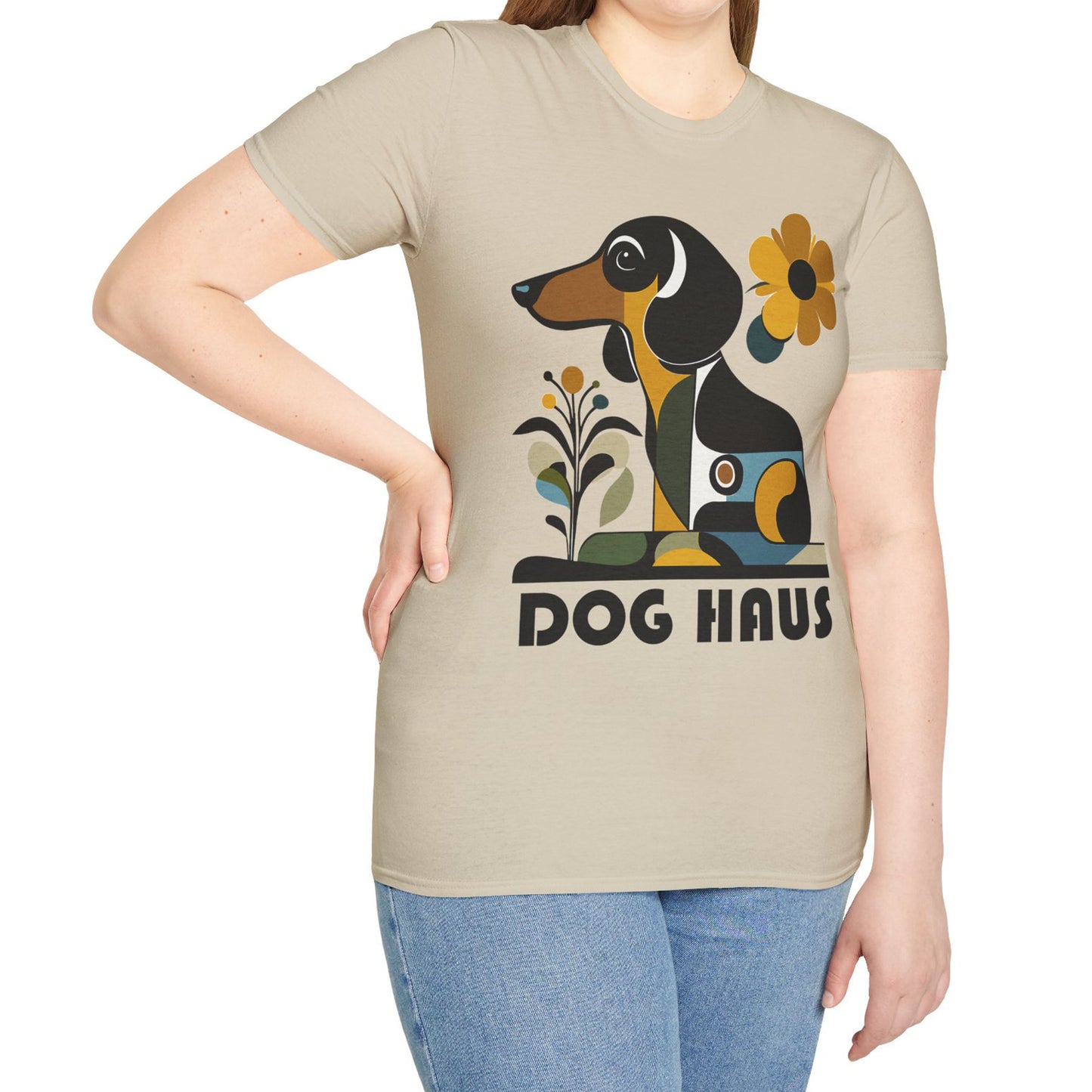 "Smooth Haus" Smooth-Haired Dachshund Unisex Softstyle T-Shirt