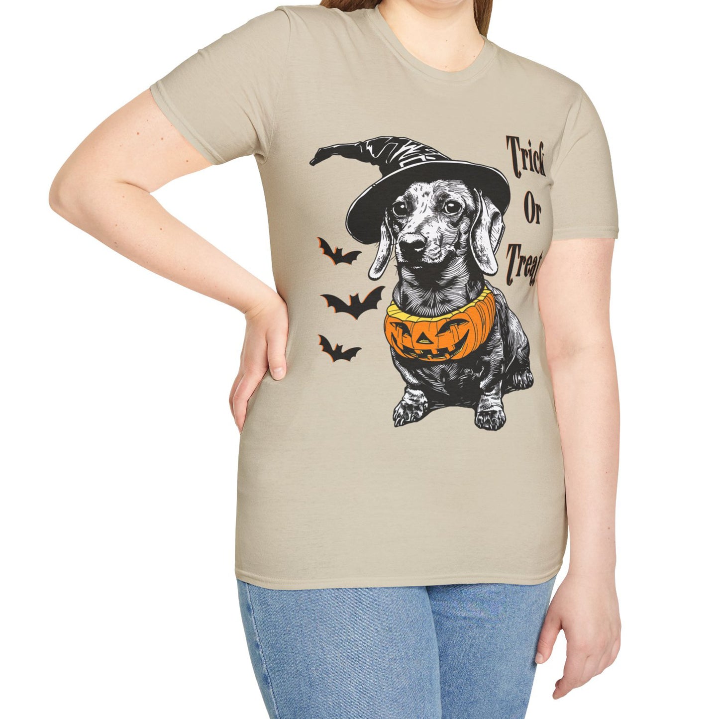 "Trick Or Treat" Smooth-Haired Dachshund Halloween Unisex Softstyle T-Shirt