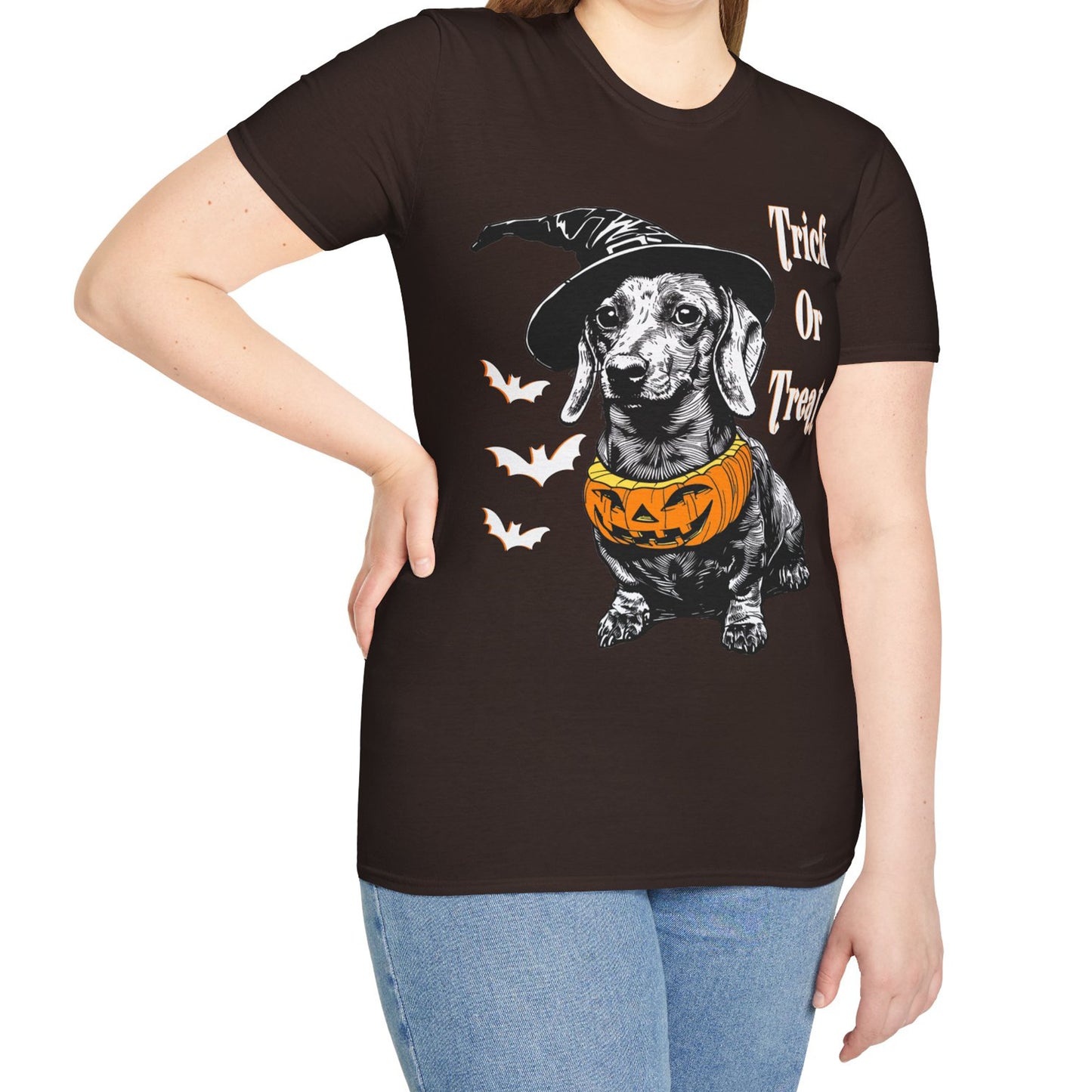 "Trick Or Treat" Smooth-Haired Dachshund Halloween Unisex Softstyle T-Shirt
