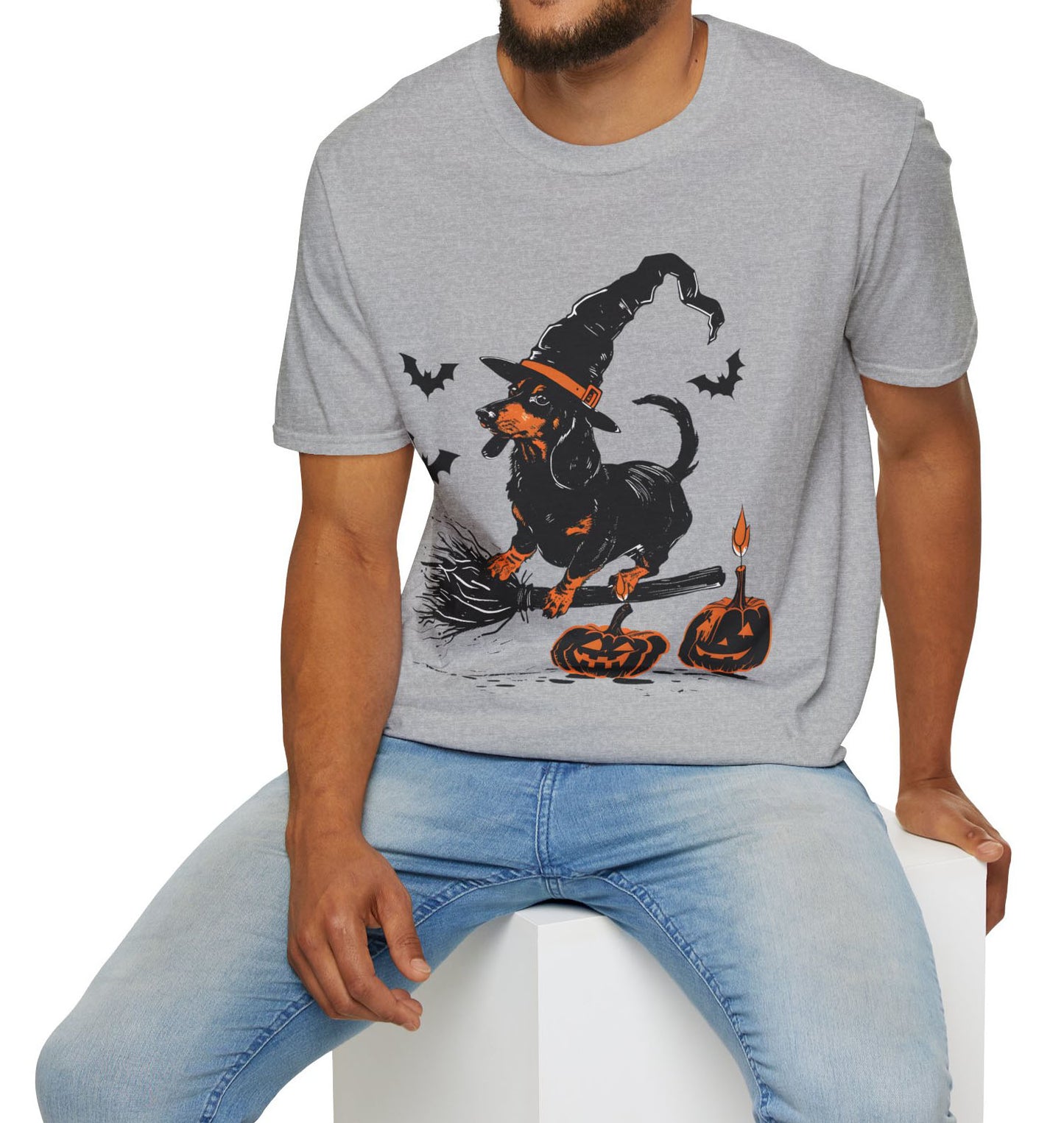"Hocus Pocus" Black and Tan Smooth-Haired Dachshund Halloween Unisex Softstyle T-Shirt