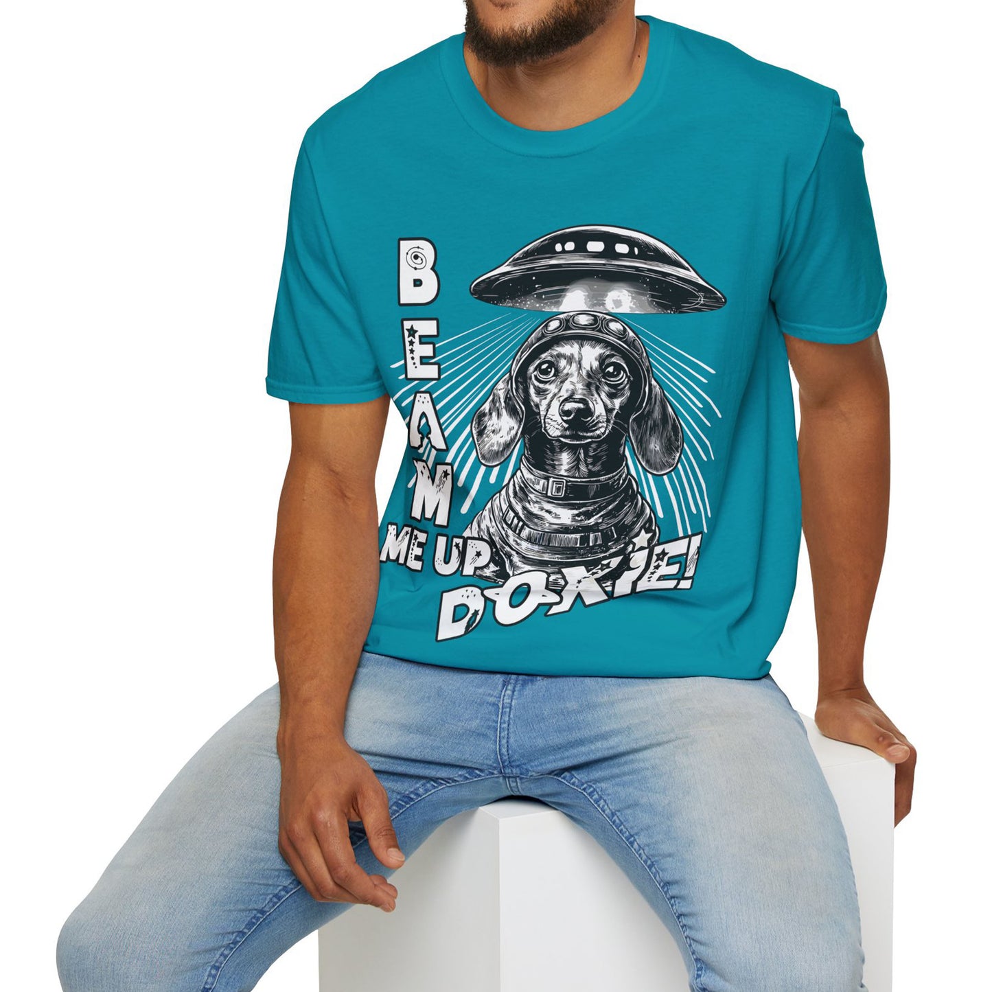 "Blue Beam" Smooth-Haired Dachshund Unisex Softstyle T-Shirt