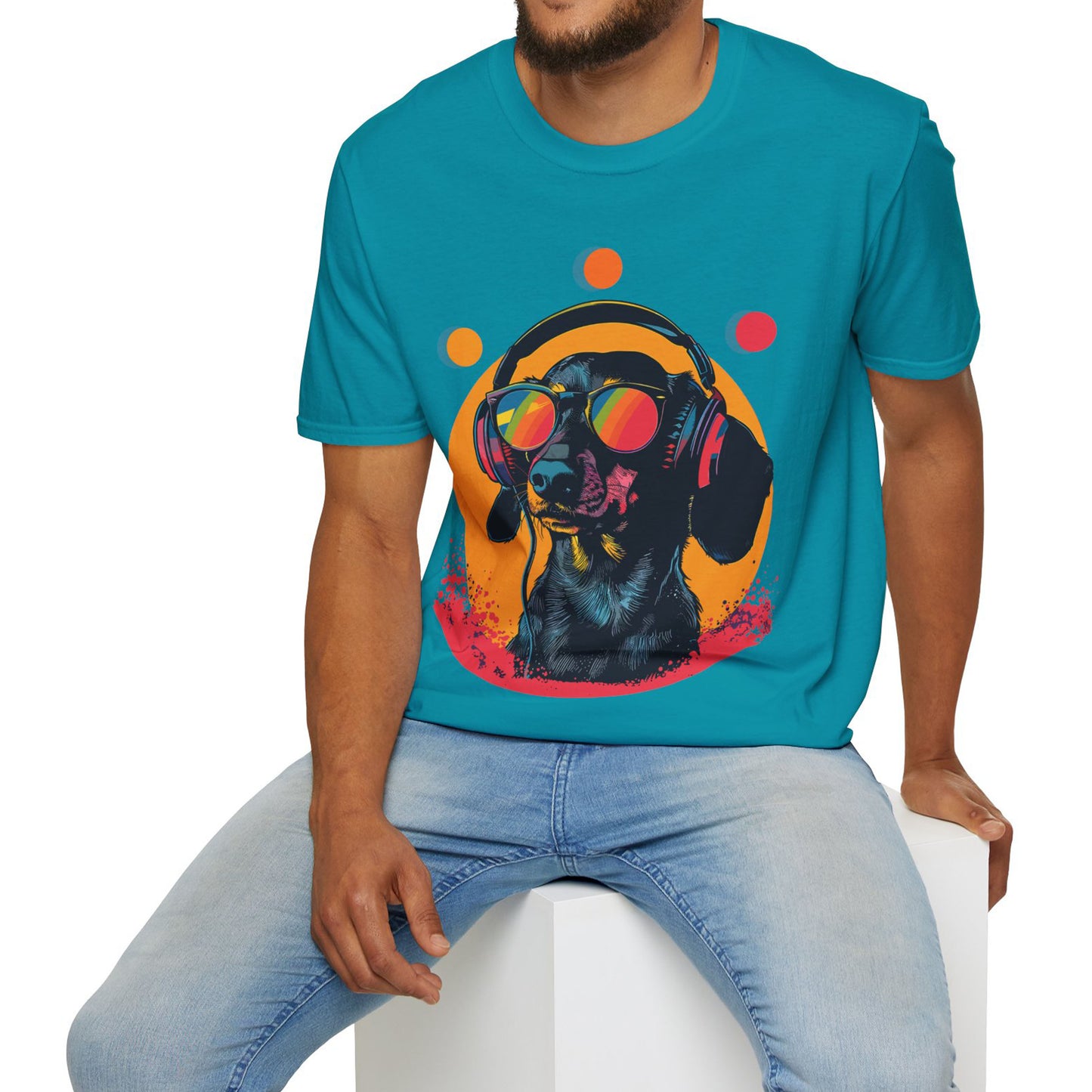 "Groove On" Black & Tan Smooth-Haired Dachshund Unisex Softstyle T-Shirt