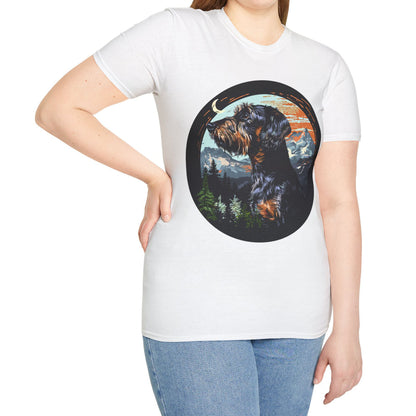 "Howl" Wire-Haired Dachshund Unisex Softstyle T-Shirt