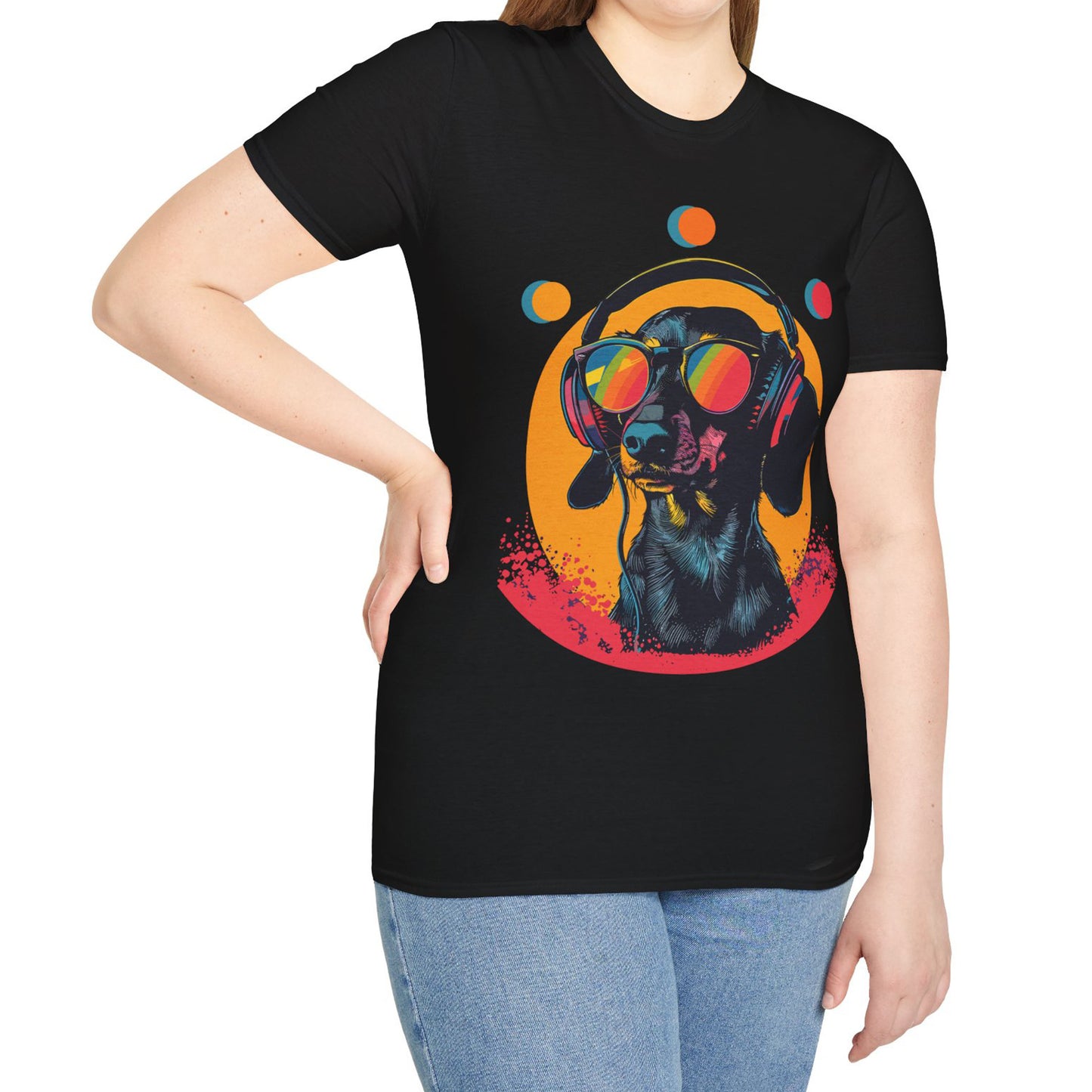 "Groove On" Black & Tan Smooth-Haired Dachshund Unisex Softstyle T-Shirt