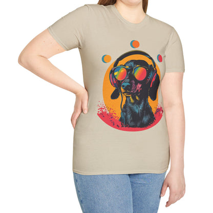 "Groove On" Black & Tan Smooth-Haired Dachshund Unisex Softstyle T-Shirt