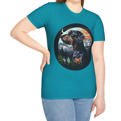 "Howl" Wire-Haired Dachshund Unisex Softstyle T-Shirt