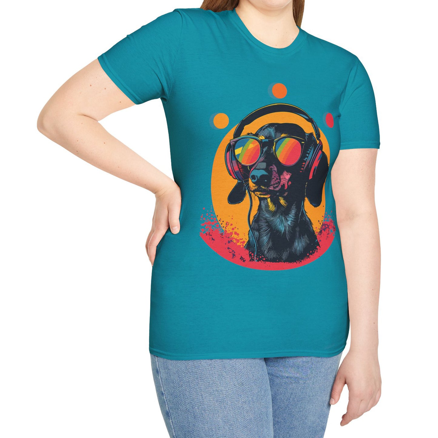 "Groove On" Black & Tan Smooth-Haired Dachshund Unisex Softstyle T-Shirt