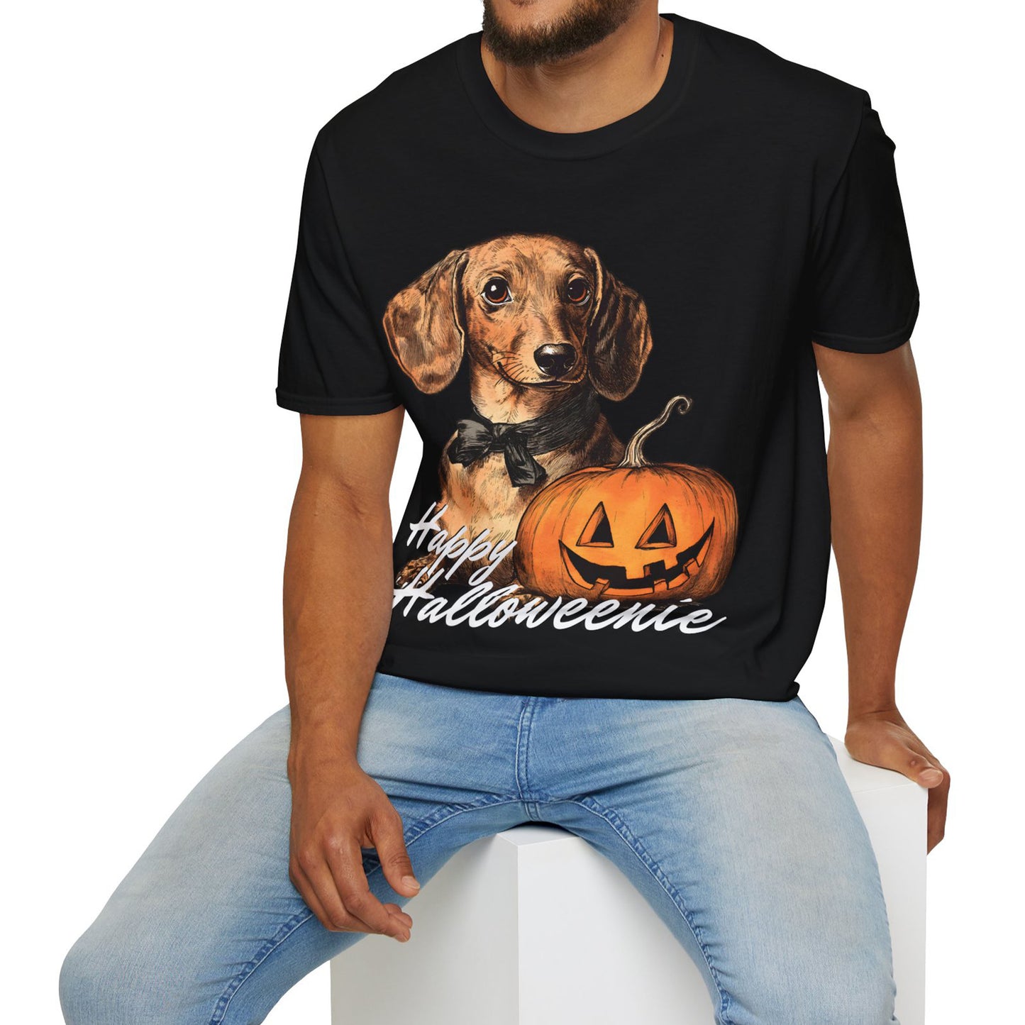 "Bowtie" Tan Smooth-Haired Dachshund Halloween Unisex Softstyle T-Shirt